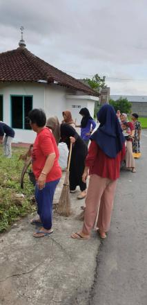 Partisipasi Dasawisma Dusun Demangan Menuju Lomba Kebersihan Tingkat Kabupaten Bantul